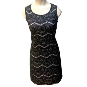HALO Black & Cream lace Sleeveless cocktail Dress